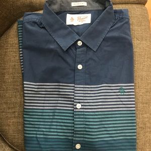 Men’s short sleeve shirts. Size L. Penguin brand.